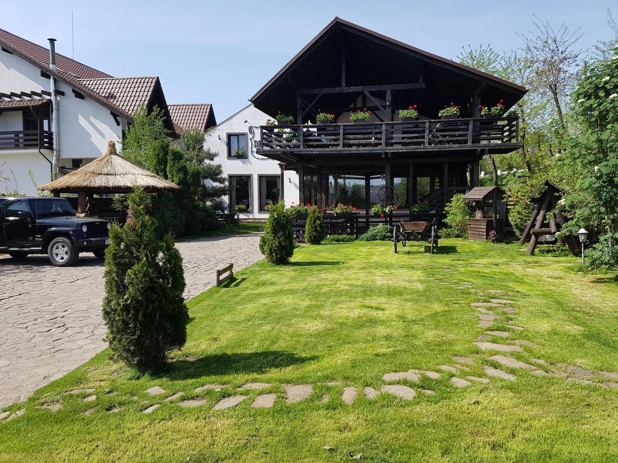 Pension Casa Drumetului Piatra Neamţ Eksteriør billede